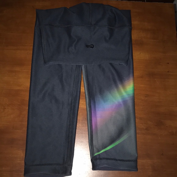 Worn once! Reversible High Waisted Capri - Picture 1 of 5